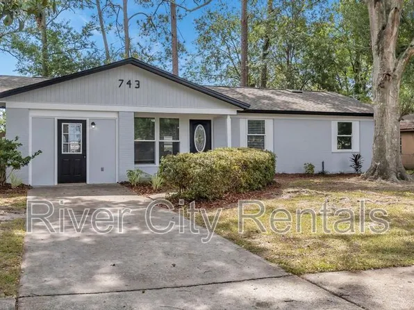 743 Trambley Dr E, Jacksonville, FL 32221