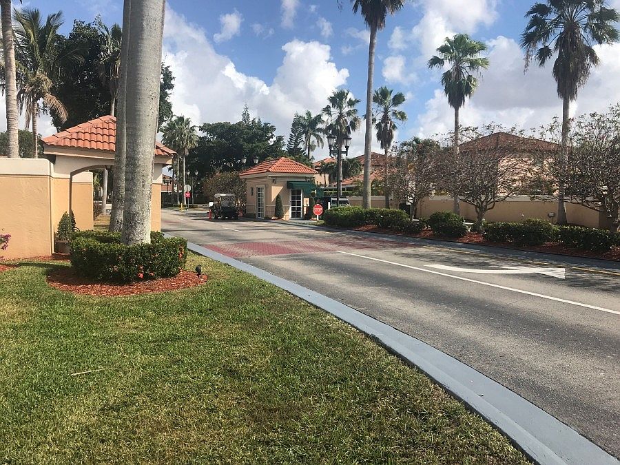 2nd image of 8466 NW 201st Ter