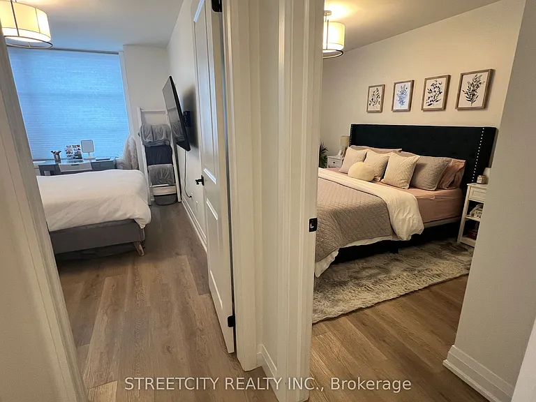 3900 Savoy St E #31 — Photo 16