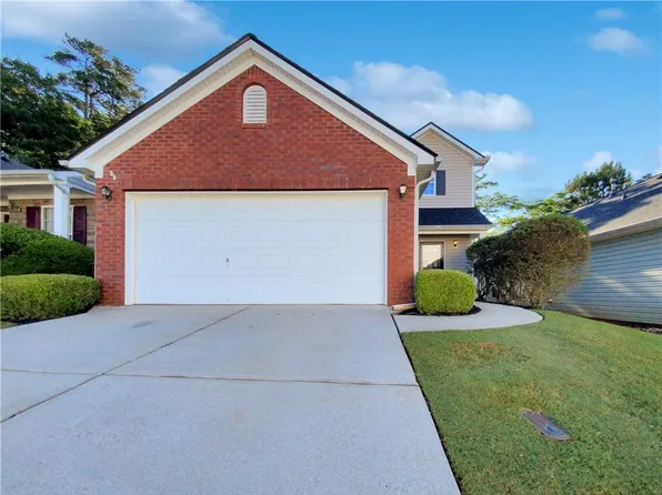 413 Topaz Dr, Dallas, GA 30132