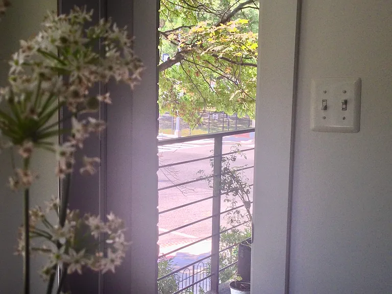 Dining area opens out onto balcony