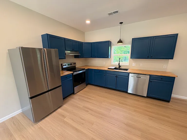 2632 Hydraulic Rd — Photo 9