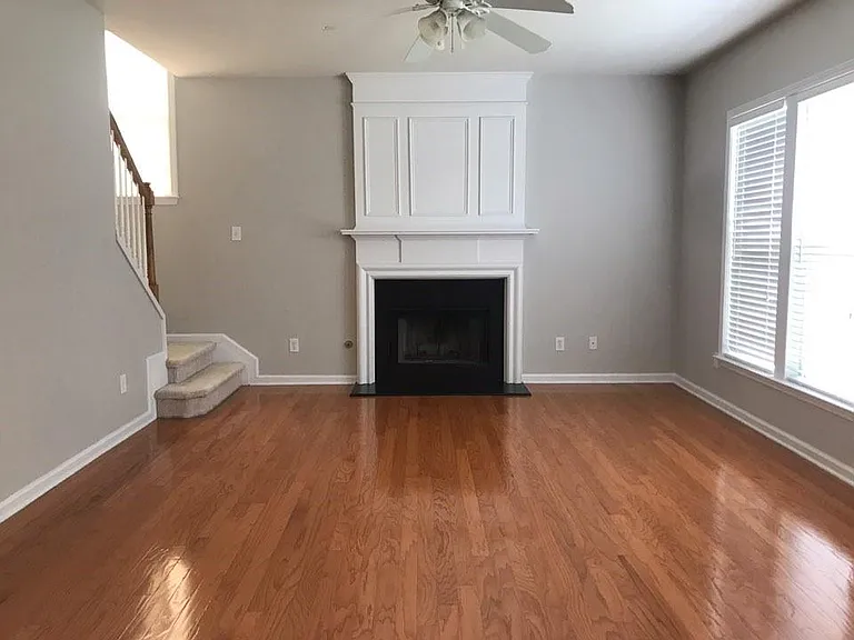 8930 Ruel Ln — Photo 6