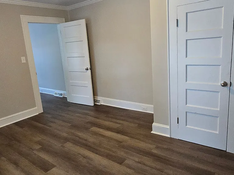 805 Oakshade Ave #805 — Photo 6