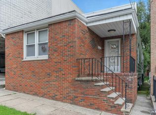 487 Westview Pl, Fairview, NJ 07022