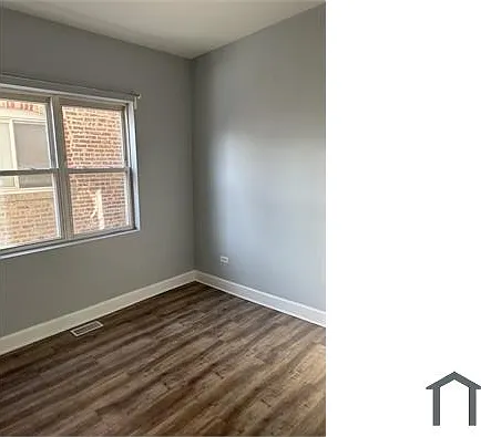2923 W Arthington St #2 — Photo 4