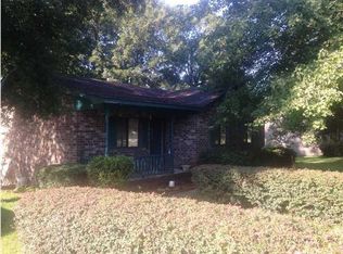 521 Division St, Moncks Corner, SC 29461