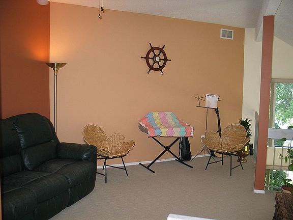 Den