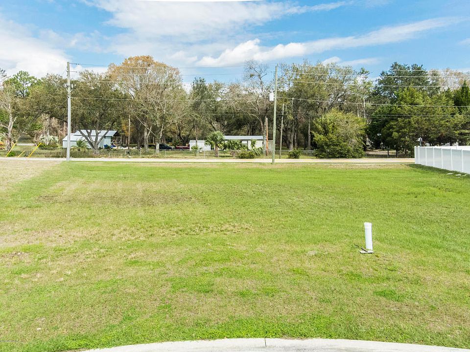 2nd image of 104 Deerfield Grove Way
