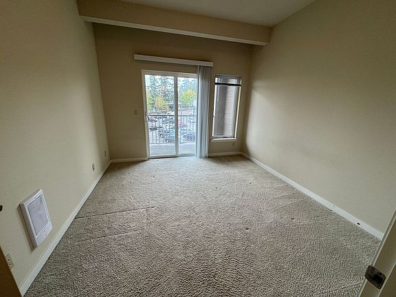 4th image of 2222 152nd Ave NE APT 309