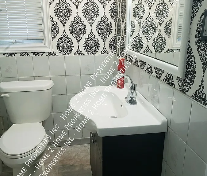 519 Oak St #MAIN — Photo 12