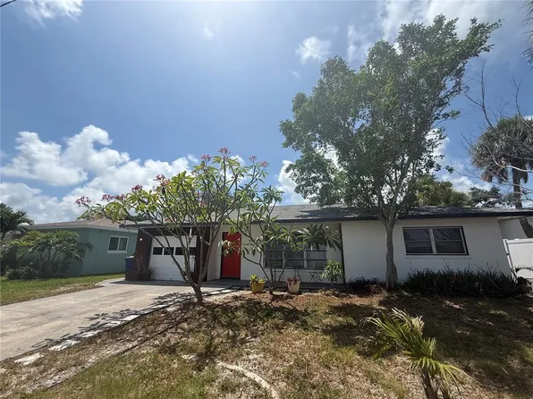 414 86th Ave, Saint Pete Beach, FL 33706