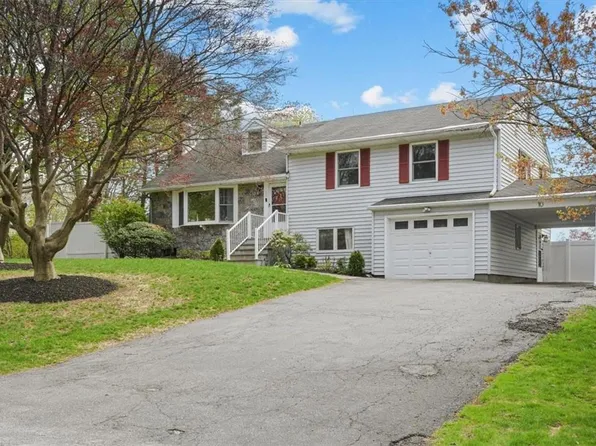 10 Lakeview Drive, Mahopac, NY 10541