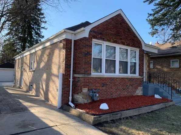 13840 S State St, Riverdale, IL 60827