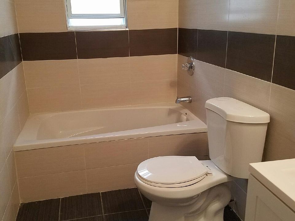 1st image of 4354 Ely Ave