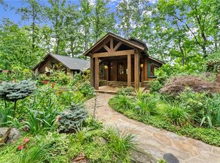 6615 Happy Hollow Trl, Gainesville, GA 30506