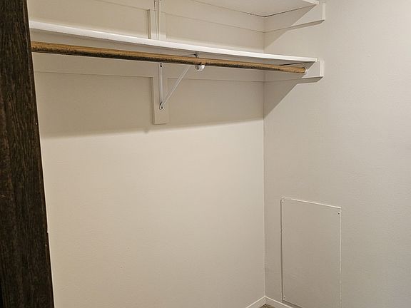 3rd image of 6419 Bridge Rd APT 204