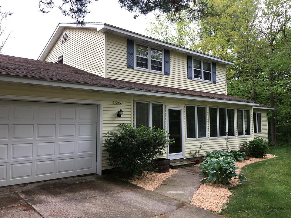 1st image of 1207 Sorrento Ct