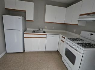 1240 Whitney Ave APT D, Hamden, CT 06517