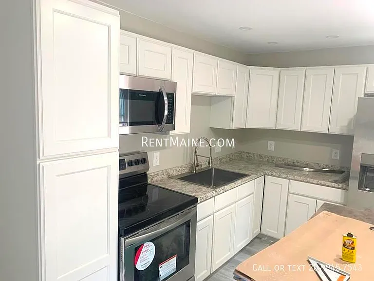 46 Bradbury St #3 — Photo 2