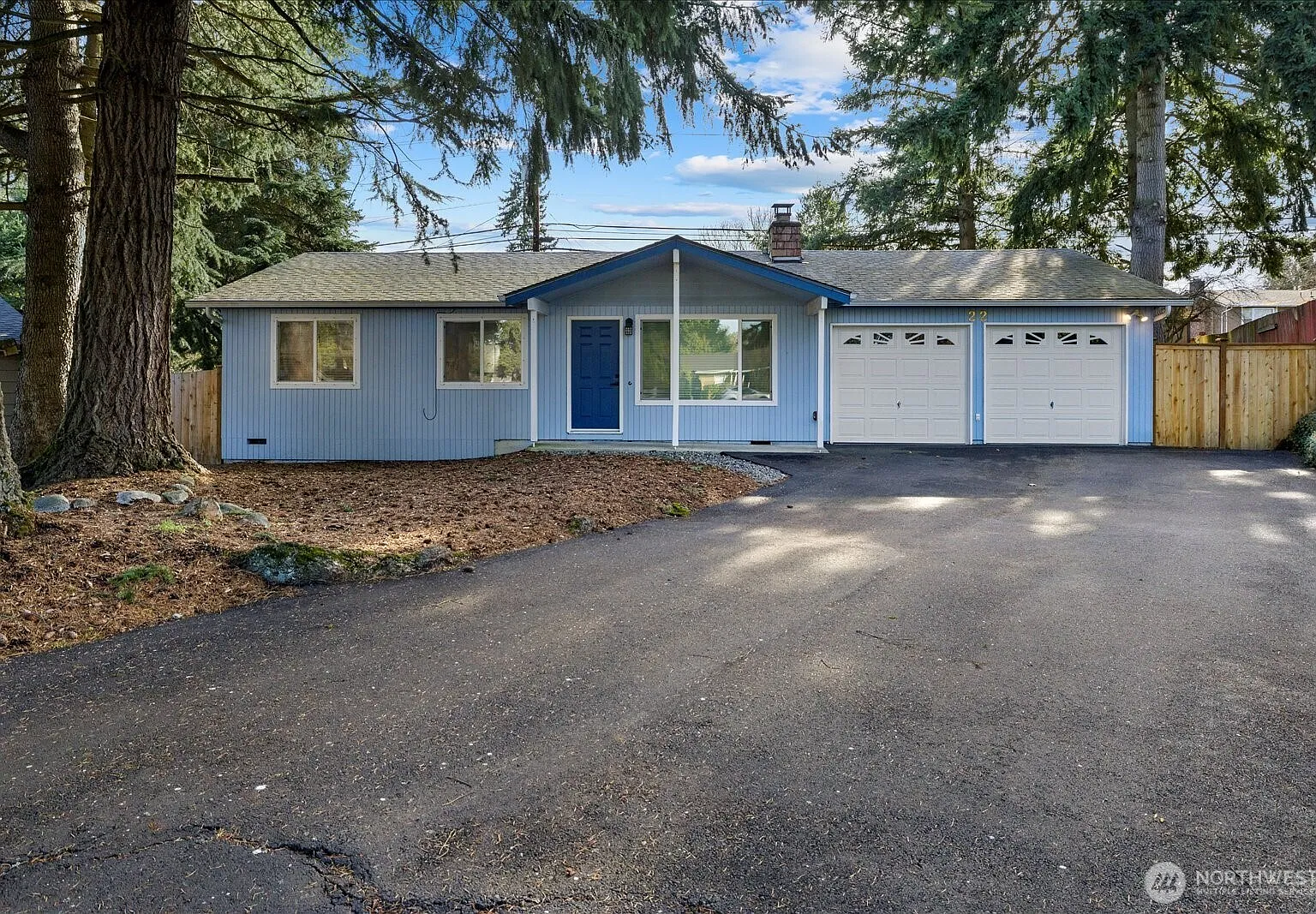3 bed, $3,300 — Photo 2