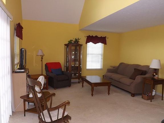 5th image of 125 Nantucket Dr