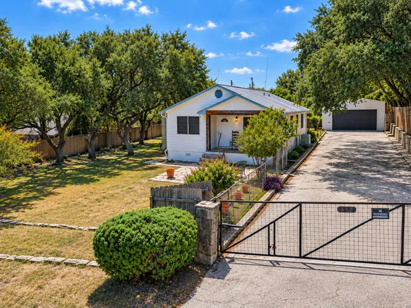 652 TAMARACK DR, Canyon Lake, TX 78133