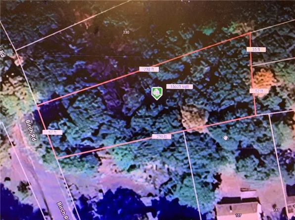 51 Birch Rd, Cumberland, RI 02864