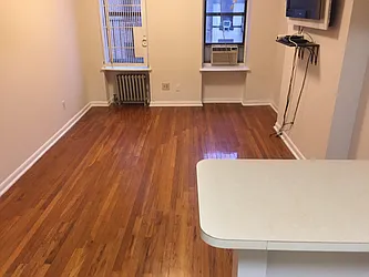 Rented by Metroline Realty