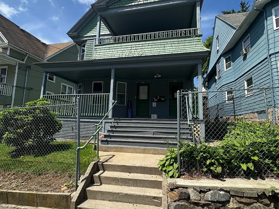 173 Chestnut Ave #2