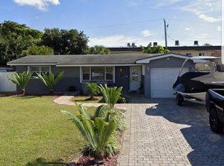 7920 NW 10th St, Pembroke Pines, FL 33024