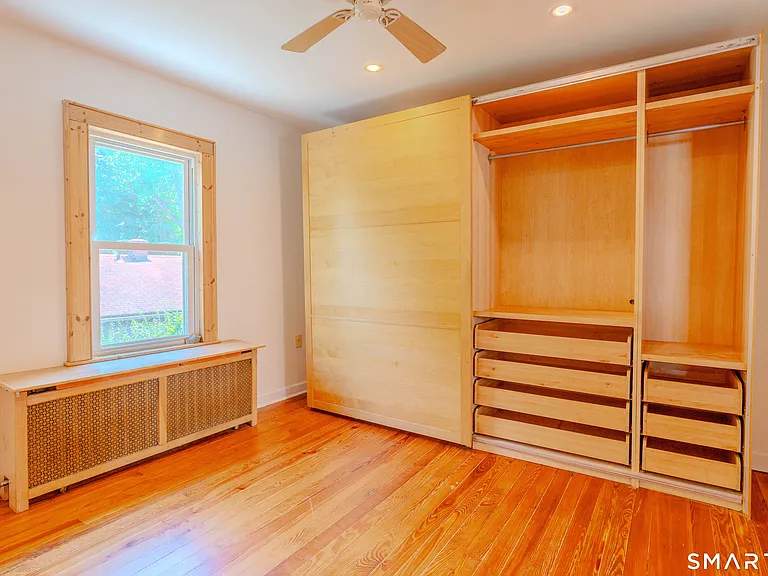 53-55 Davis Ave #B — Photo 9