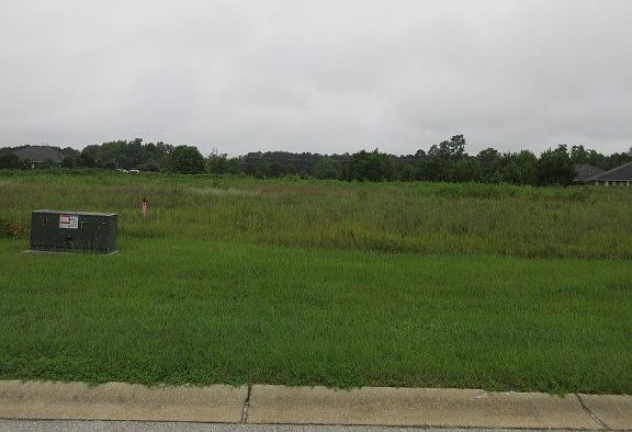 2nd image of 14 Brushwood Ct