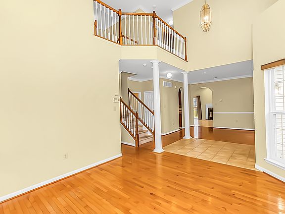 3rd image of 2 Adams Ln #1