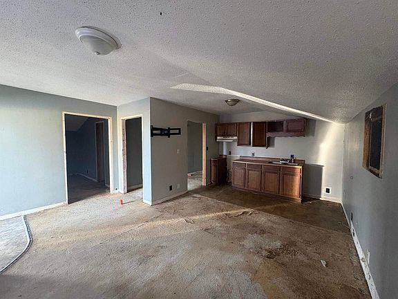 4th image of 3657 Dillinger Rd