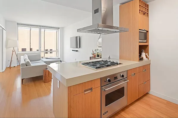 Rented by Oxford Property Group | media 33