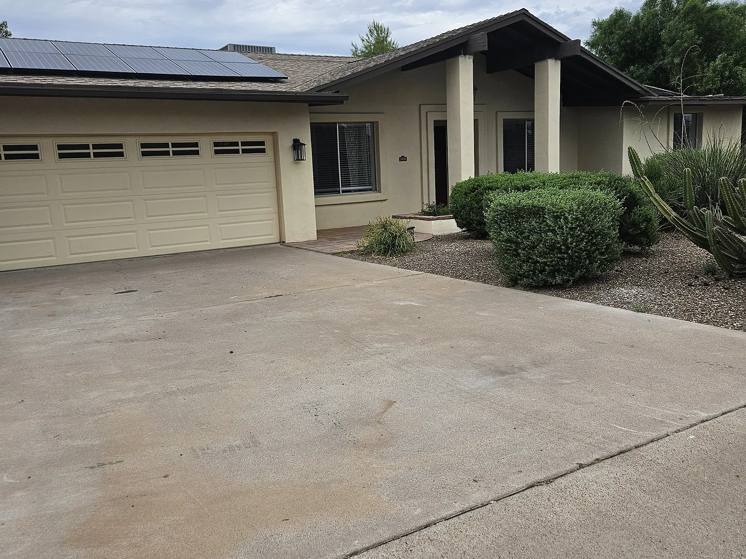 4 bed, 2105 sqft, $3,500 — Photo 1