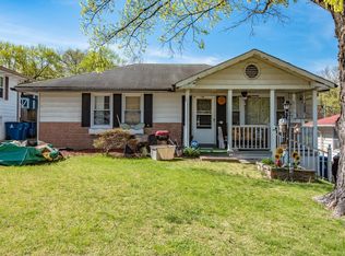 1138 Maple Ave, Saint Louis, MO 63138