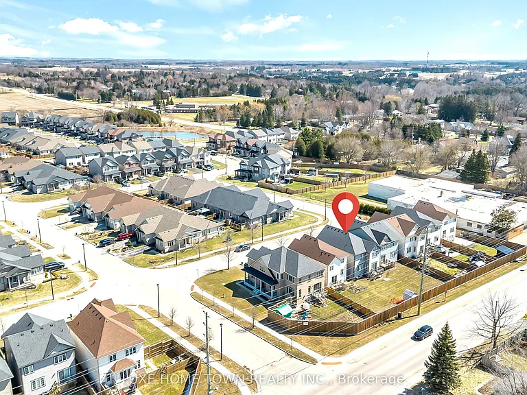 19 Findlay Way — Photo 47