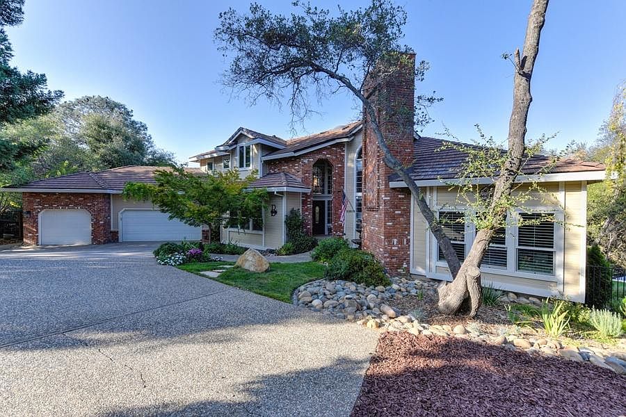 1st image of 2265 Ashford Pl