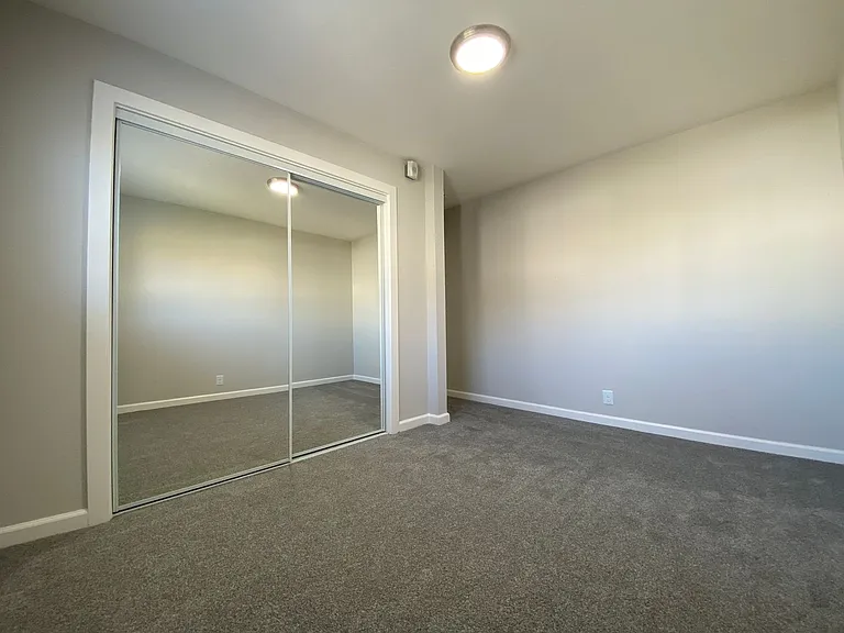 1934 9th Ave #A-O — Photo 10