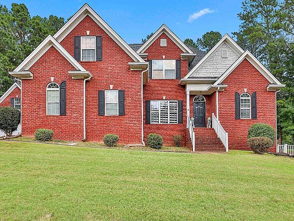 3rd image of 141 Green Park Way