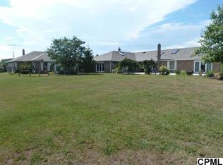 432 Greenspring Rd, Newville, PA 17241