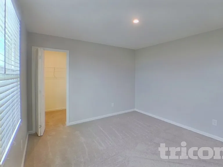 656 McCormick Ln — Photo 11