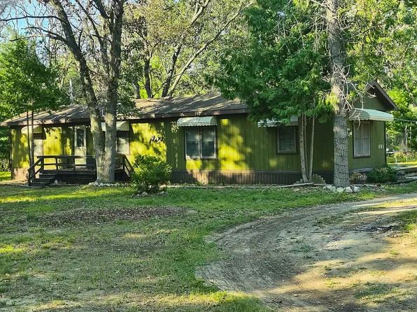 481 Grove Rd, Omer, MI 48749