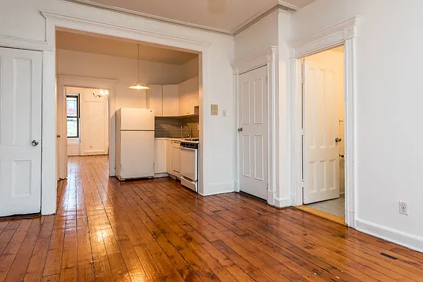 Rented by Nooklyn NYC LLC | media 10