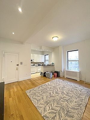 3rd image of 1640 3rd Ave #3B
