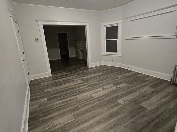 3rd image of 189 N Munn Ave #G2