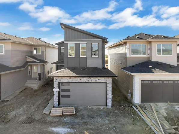 3816 39th St, Beaumont, AB T4X 3B5