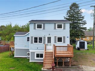 8 Nowlan Ave, Bouctouche, NB E4S3S8